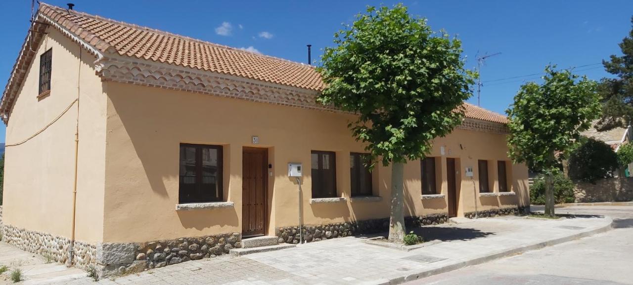 Casitas Pinilla Del Valle Extérieur photo