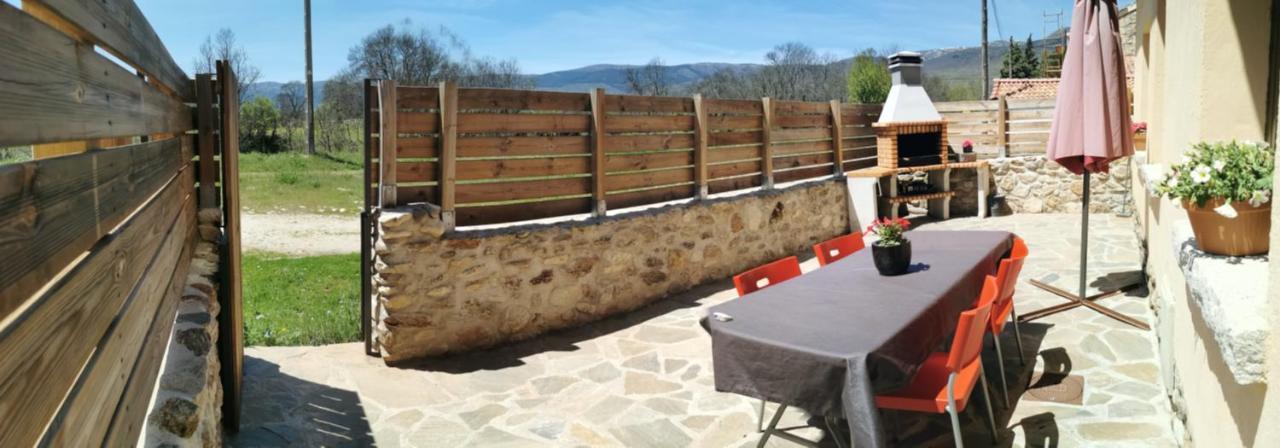 Casitas Pinilla Del Valle Extérieur photo